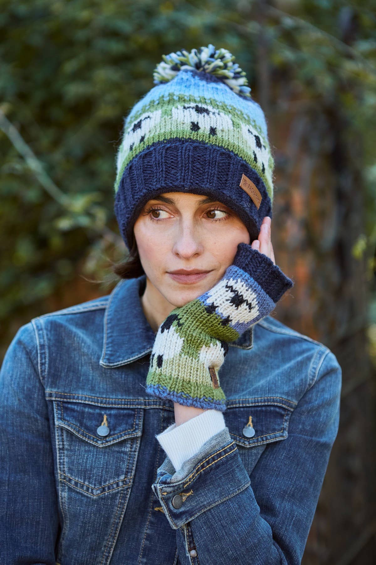 Flock of Sheep - Knitted Wool White Sheep Fingerless Gloves