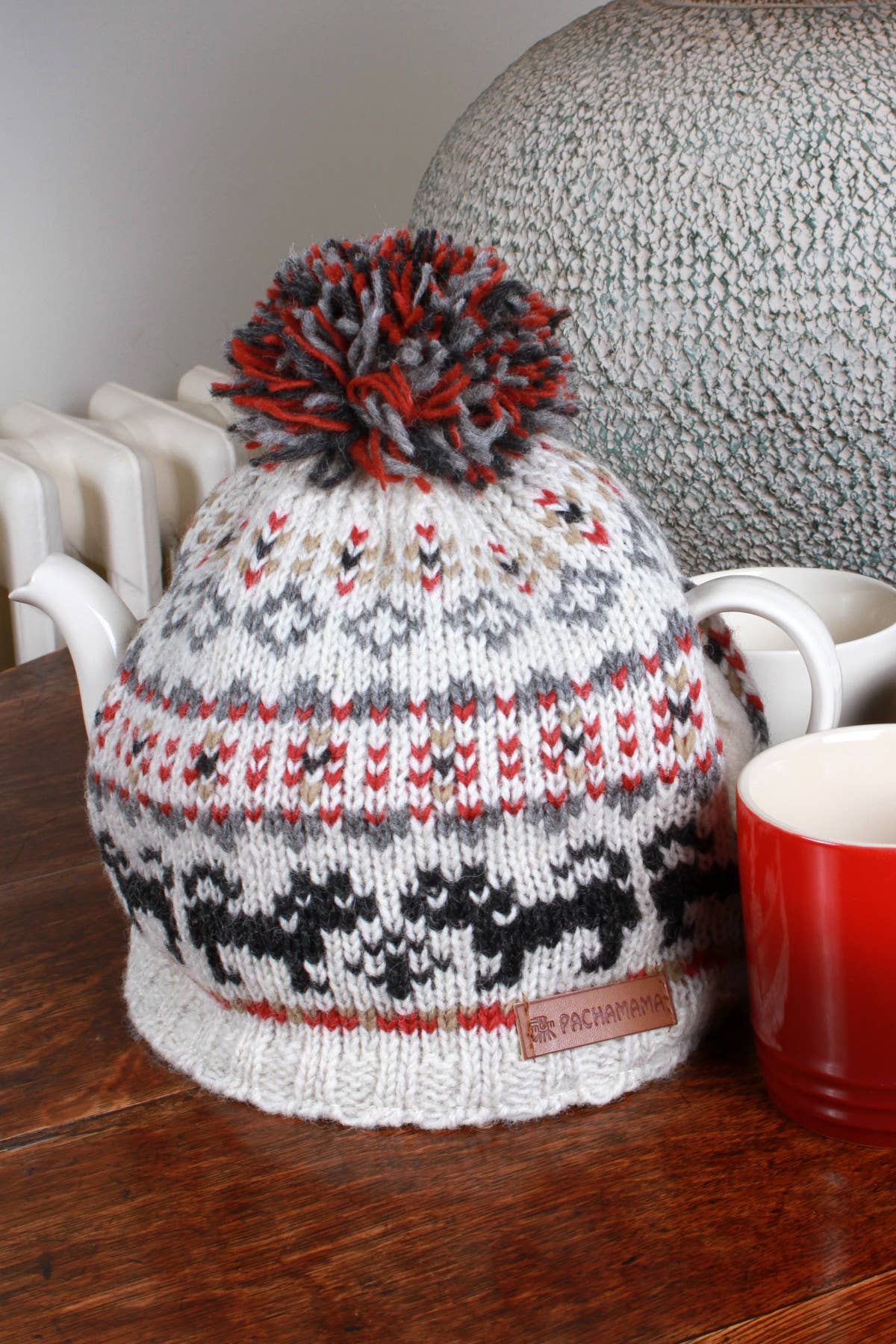 Crafty Cat - Cat Lover Knit Wool Tea Cosy, Tea Pot Cover
