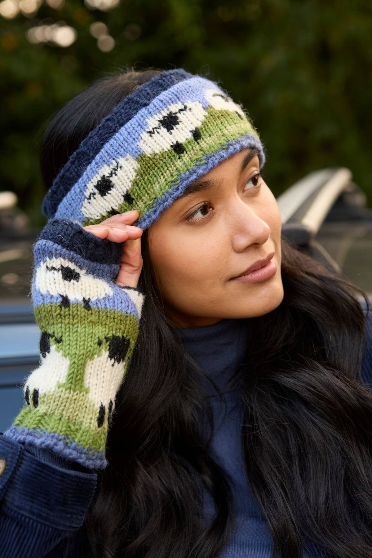 Flock of Sheep - Knitted Wool White Sheep Fingerless Gloves